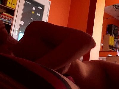 18 Years old Tinder date gives superb head and rides   