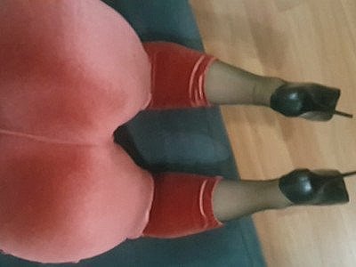 Big ass turkish girl tights heels feet