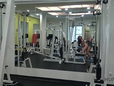 Hunt4k. sex for money in gym is the way beauty wanted to end day HD