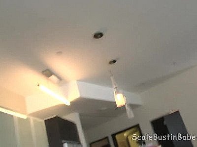 Massage Therapist Lexi Summers Sucking Fucking Client Chubby