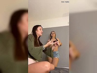 hot american teens teasing on periscope