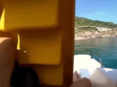 Blowjob on pedalo