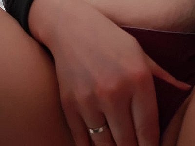 MILF and erotic toy. No husband so I masturbate and record it for you