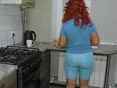 I wanted to stick my finger in my stepmom's ass but I stuck my dick