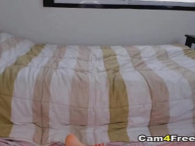 Petite Wonderful Woman Fingering Her Wet Pussy