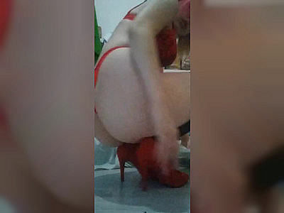 Teen Russian girl masturbation video